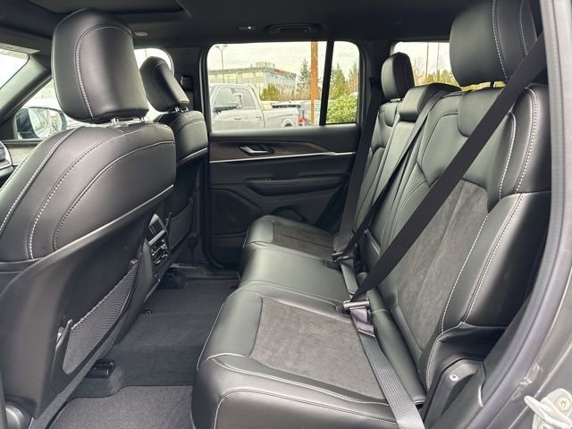 New 2026 Baltic Gray Metallic Clear-Coat Exterior Paint Jeep Laredo Altitude image 10
