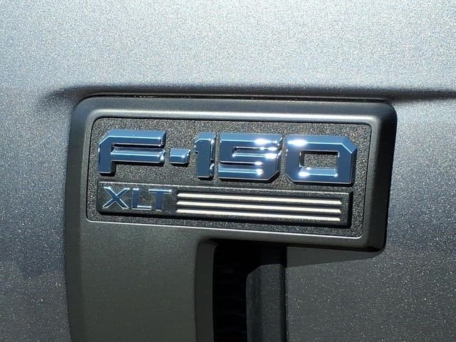 Used 2023 Gray Metallic Ford XLT image 9
