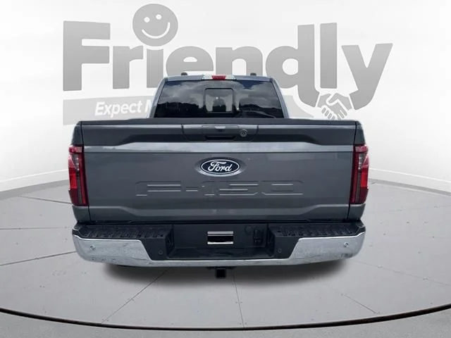 New 2026 Carbonized Gray Metallic Ford XLT image 6