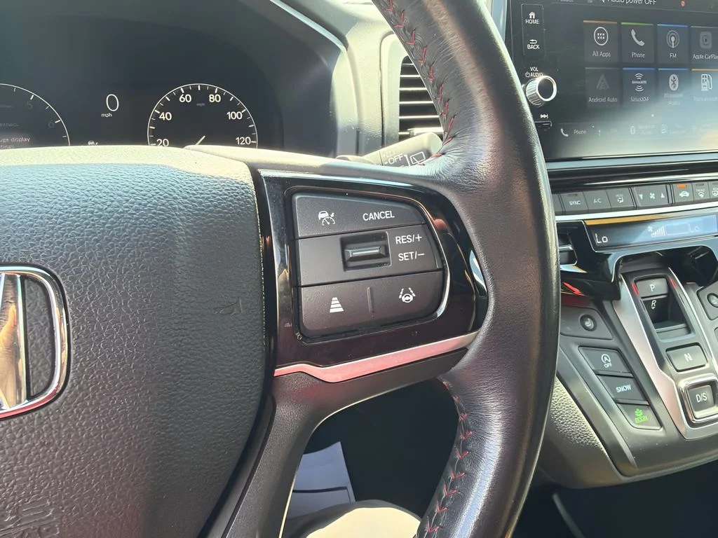 Used 2025 Sonic Gray Pearl Honda Sport-L image 24