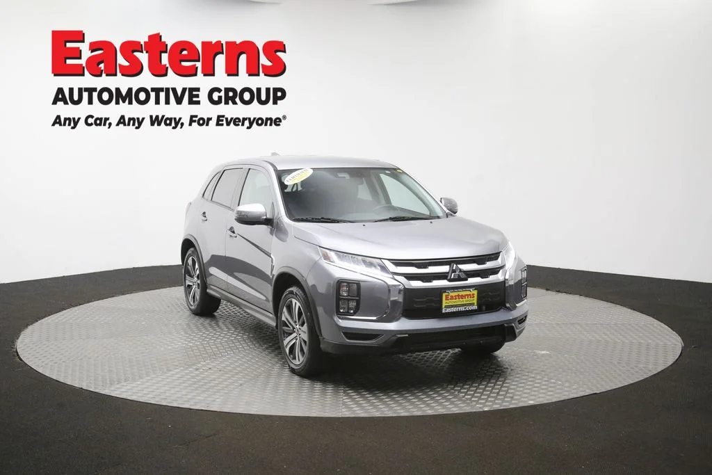 Used 2022 Silver Mitsubishi 2.0 SE image 51