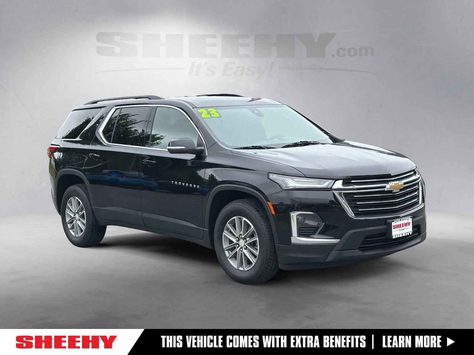 Used 2023 Mosaic Black Metallic Chevrolet LT Cloth image 1