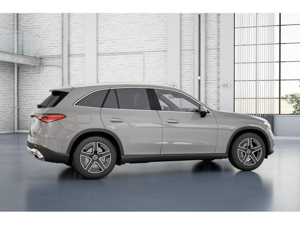 New 2027 MANUFAKTUR Alpine Grey Mercedes-Benz GLC 300 4MATIC® image 18