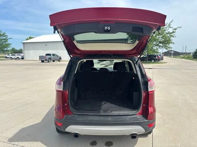 Used 2014 Red Ford SE image 26