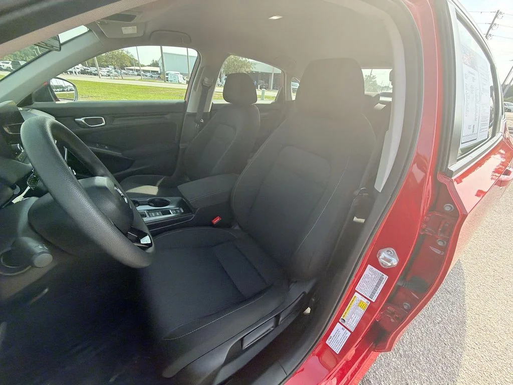 2025 Honda Civic LX - Photo 11