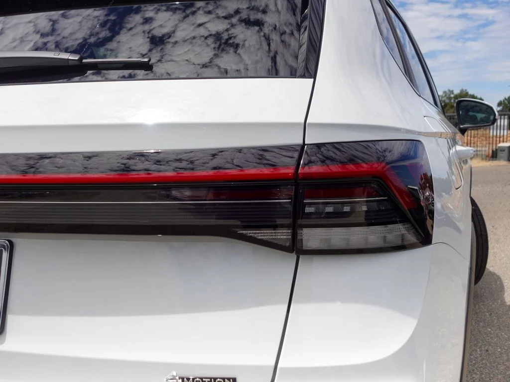 New 2026 Pure White Volkswagen 1.5T SE image 6