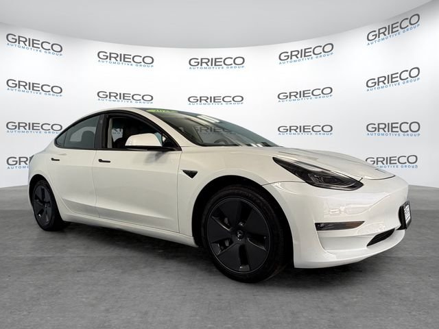 2023 Tesla Model 3 -'s photo