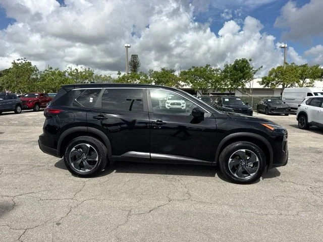 Used 2025 Black Nissan SV image 2