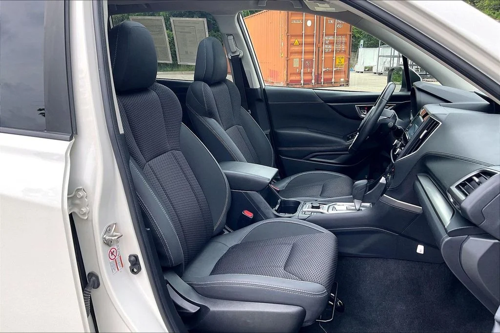 Used 2019 White Subaru Premium image 6