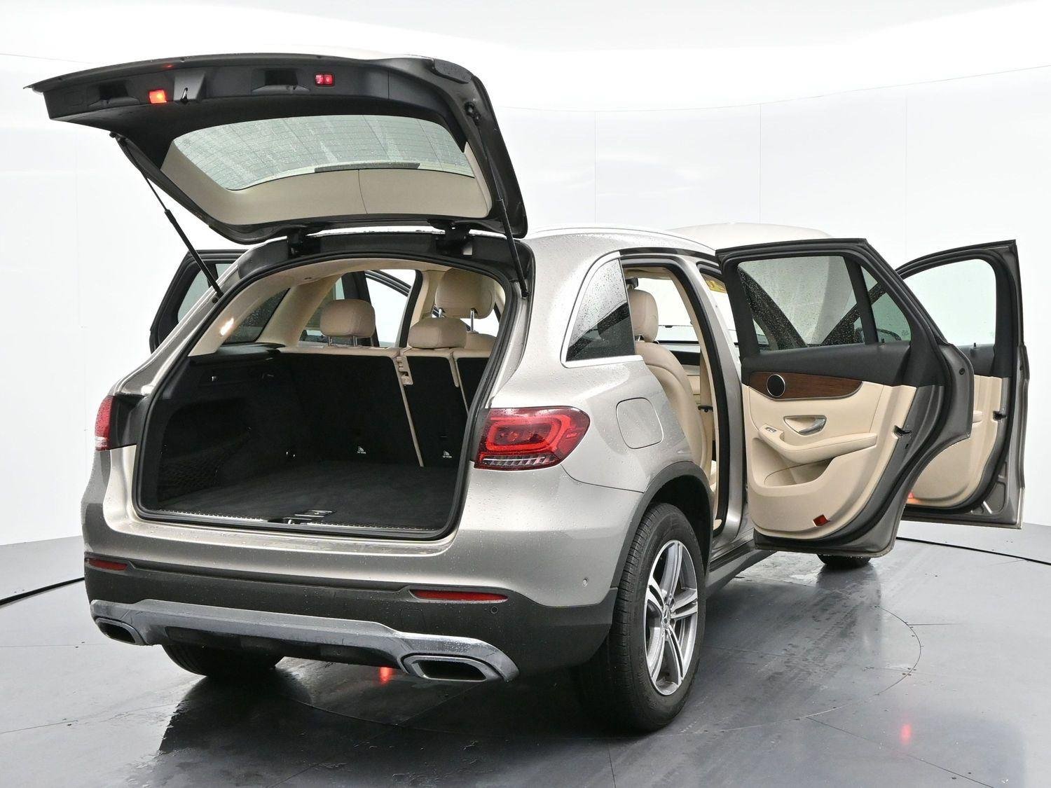 Used 2021 Mojave Silver Metallic Mercedes-Benz GLC 300 image 45