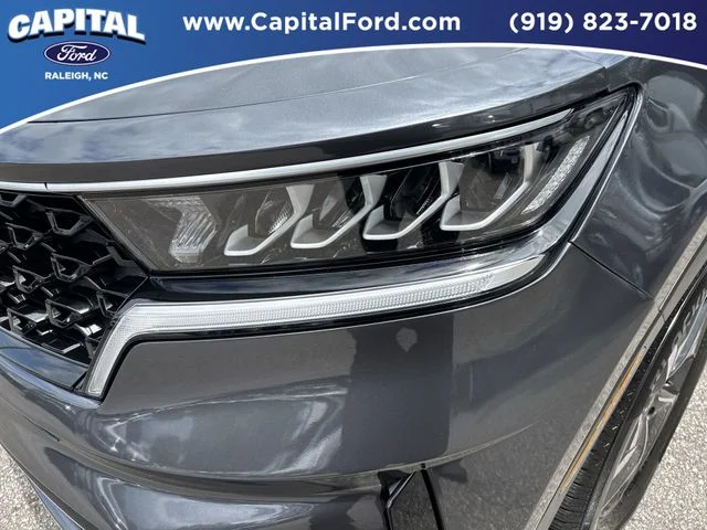 Used 2022 Gray Kia EX image 11