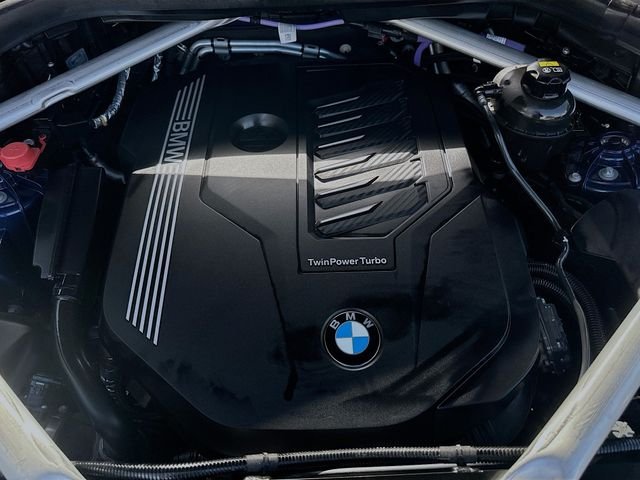 Used 2022 Blue BMW xDrive40i image 33
