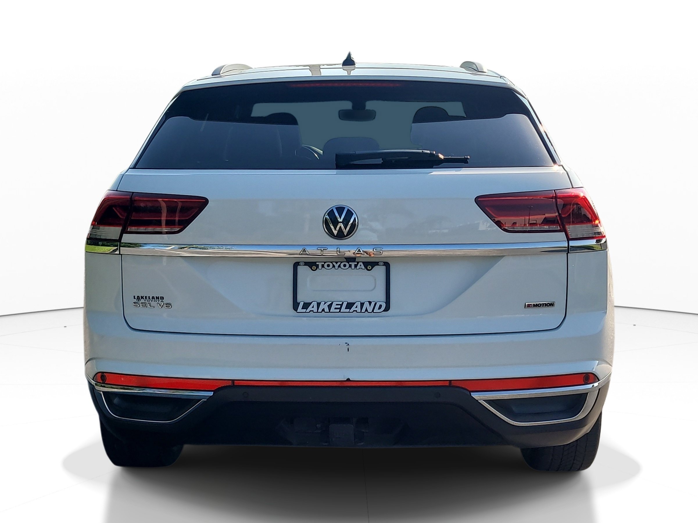 Used 2020  Volkswagen 3.6L V6 SEL Premium image 5