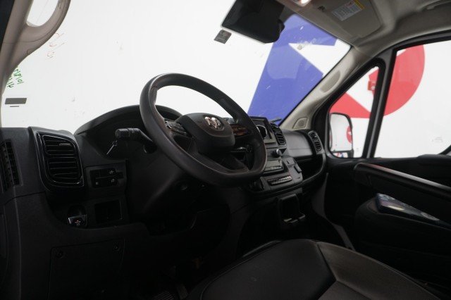 Used 2025 WHITE Ram Tradesman image 18