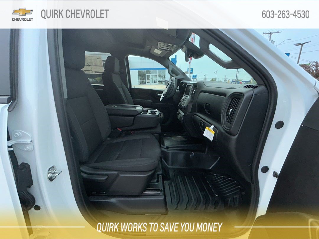 New 2026 Summit White Chevrolet Work Truck image 14