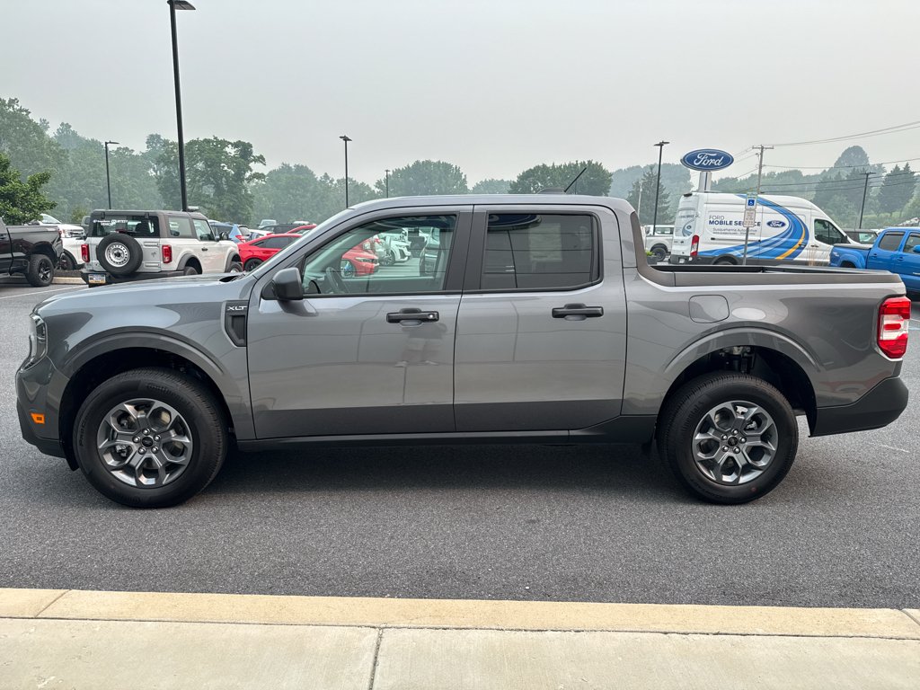 New 2026 Carbonized Gray Metallic Ford XLT image 11