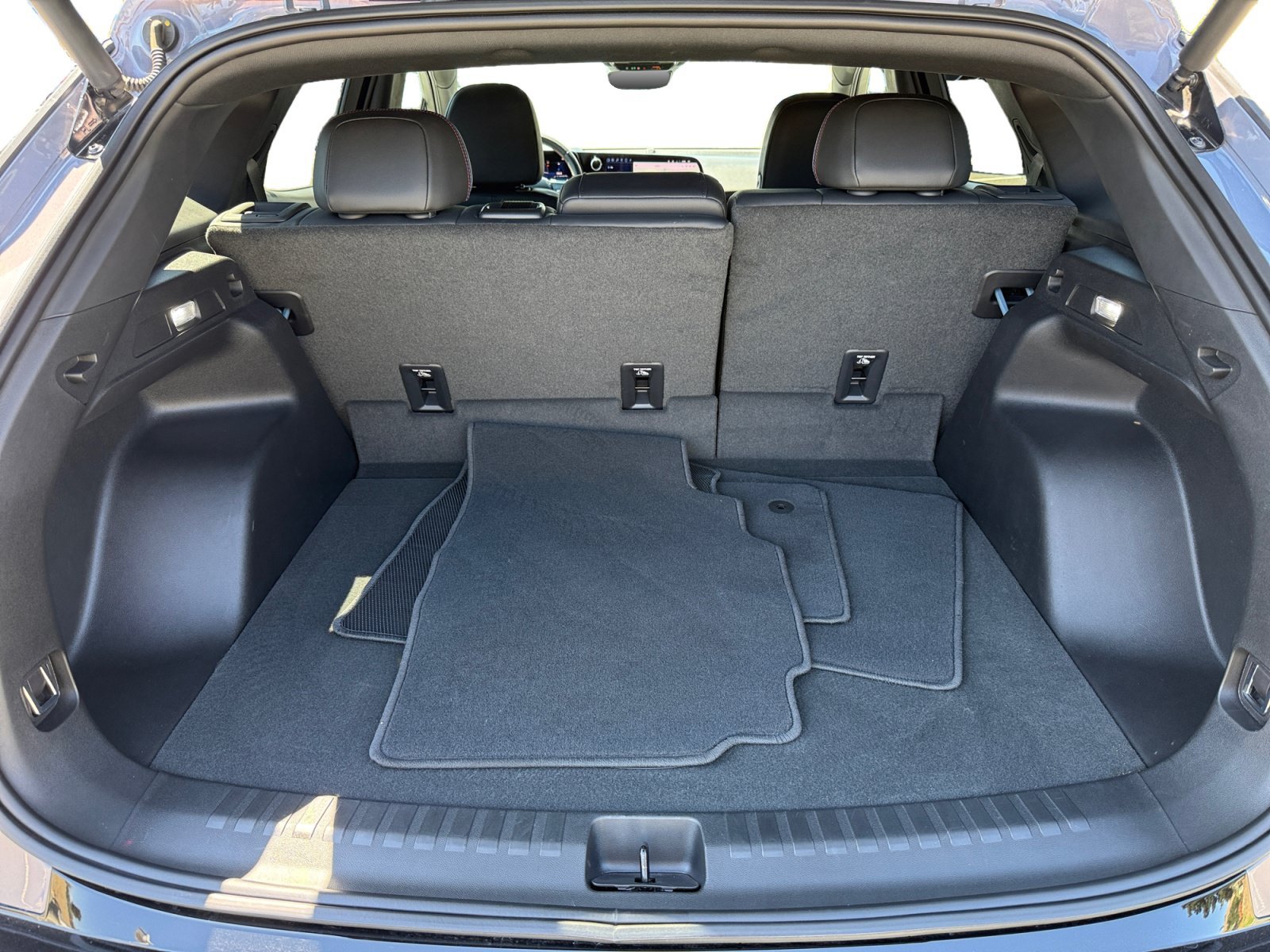 Used 2024 Galaxy Gray Metallic Chevrolet RS image 17