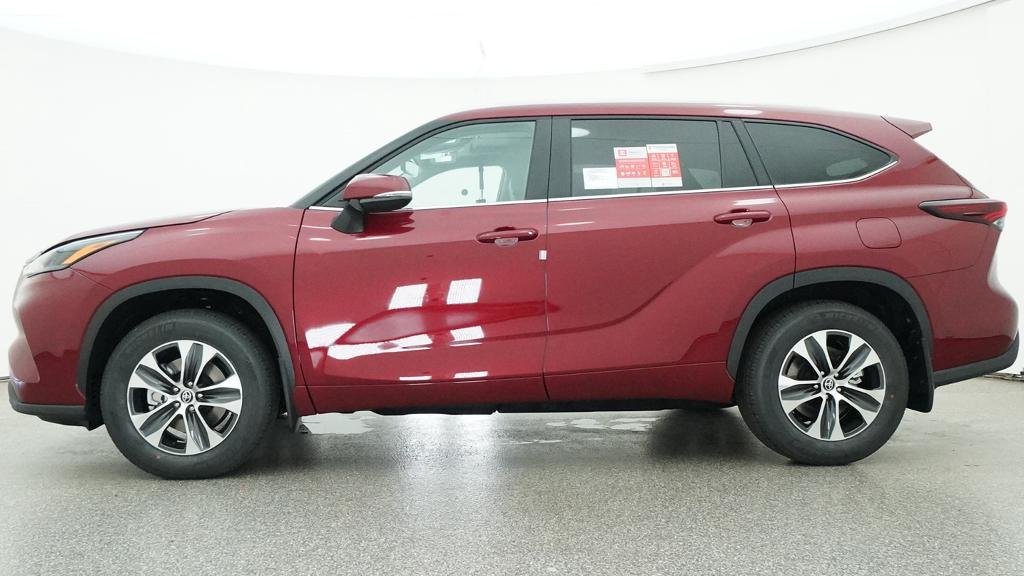New 2026 Ruby Flare Pearl Toyota XLE image 39