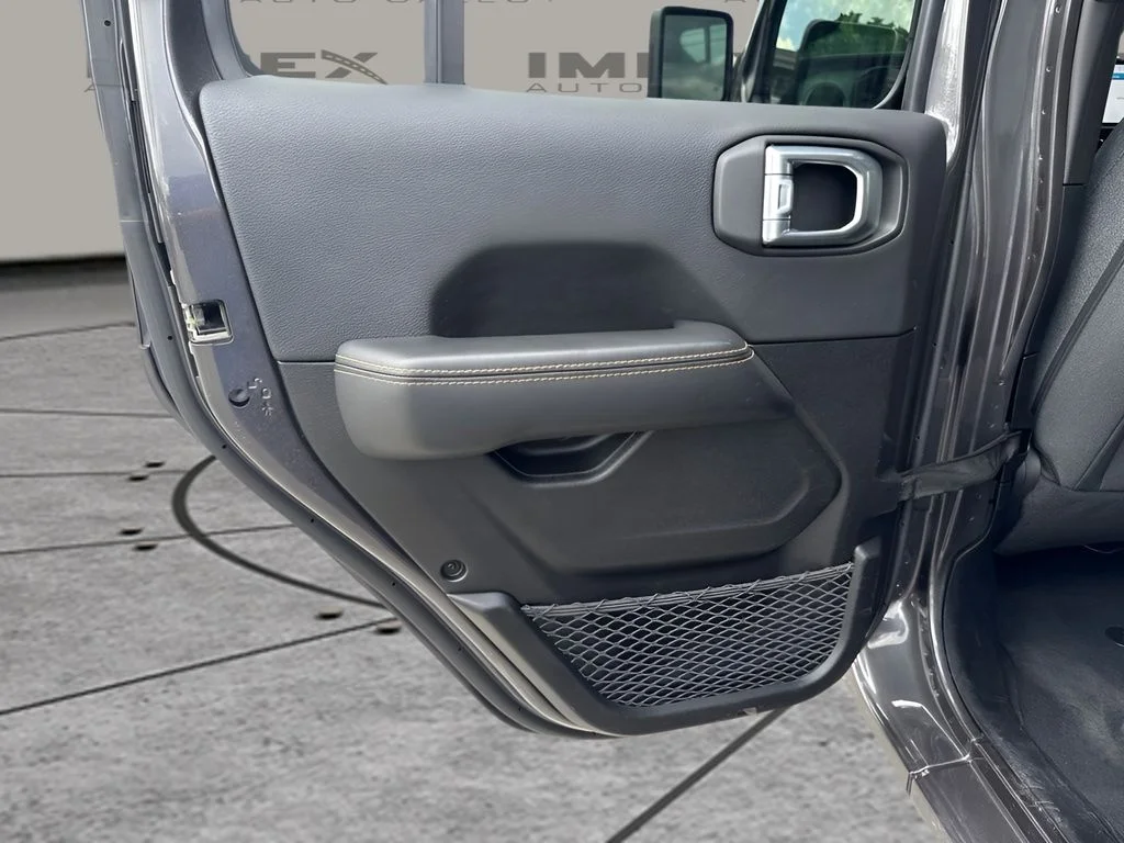 Used 2025 Gray Jeep Sahara image 26