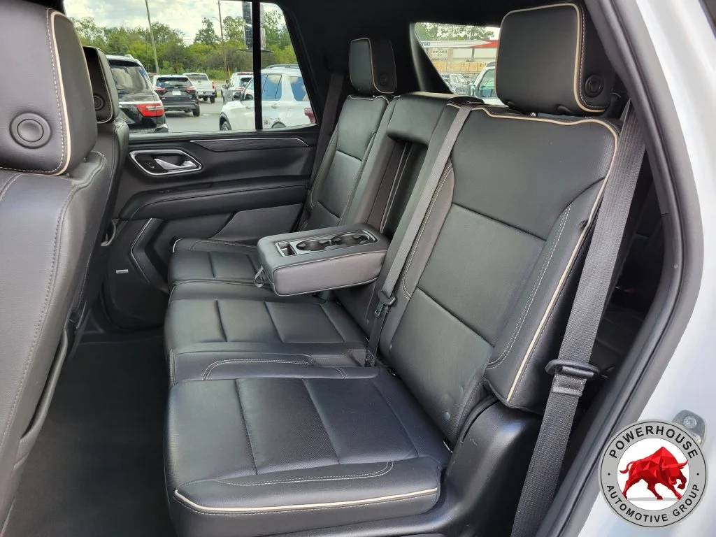 Used 2024 White GMC SLT image 17