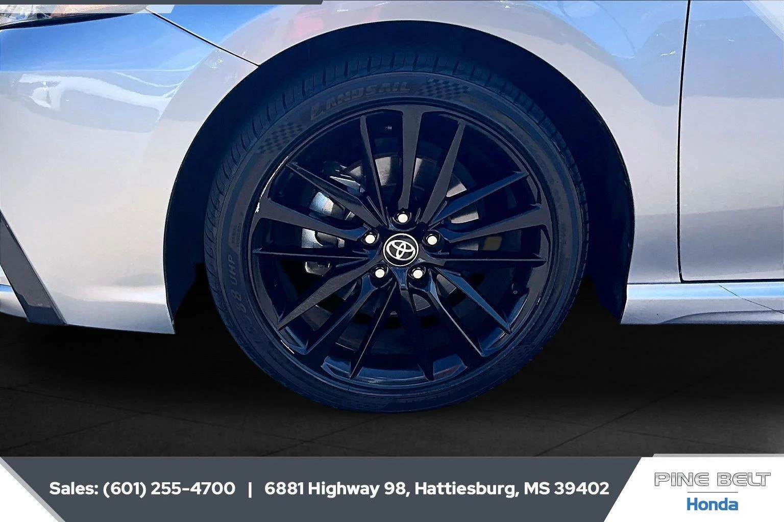 Used 2023 Celestial Silver Metallic/Midnight Black Metallic Toyota XSE image 7