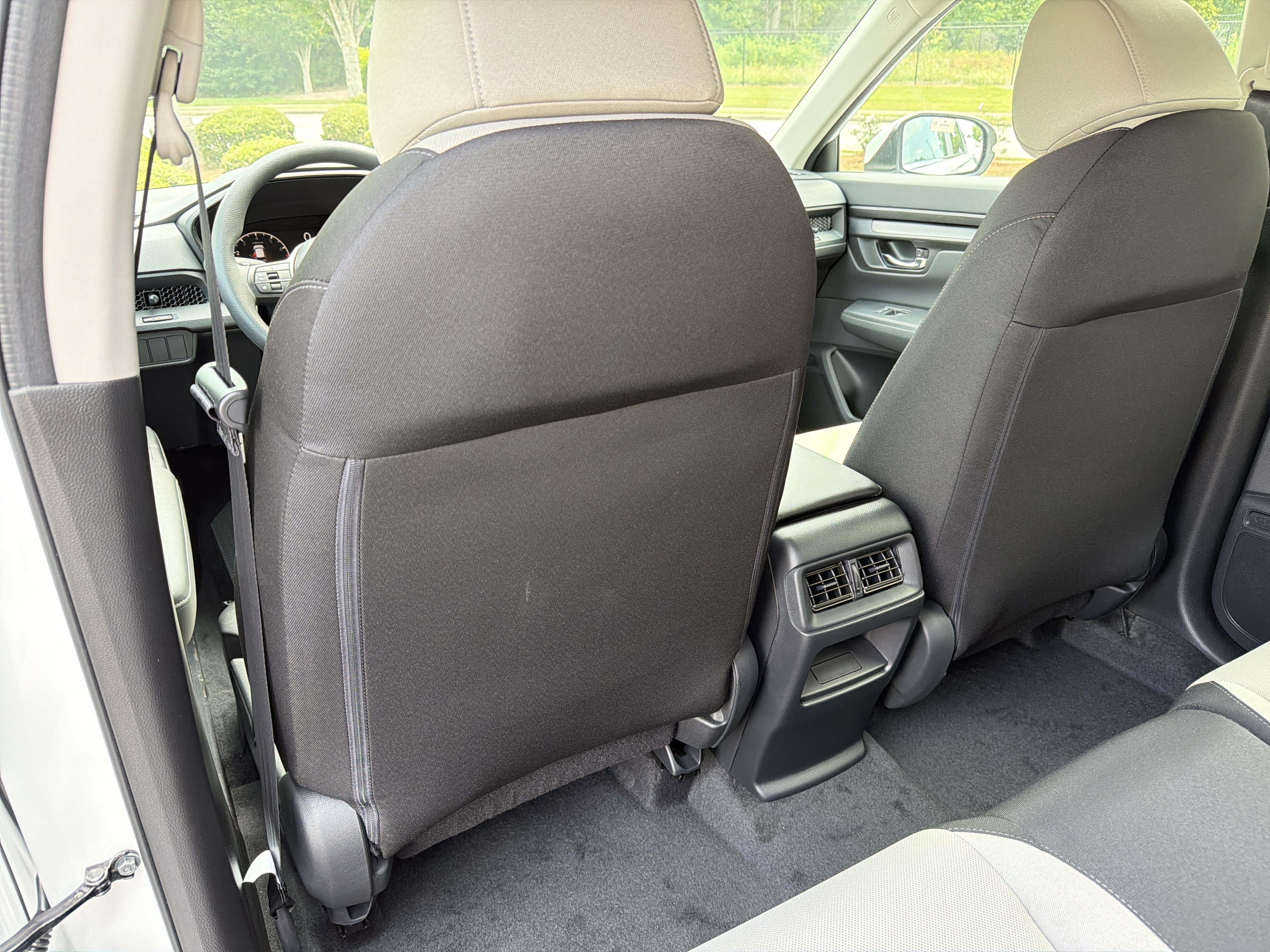 New 2026 Platinum White Pearl Honda LX image 15