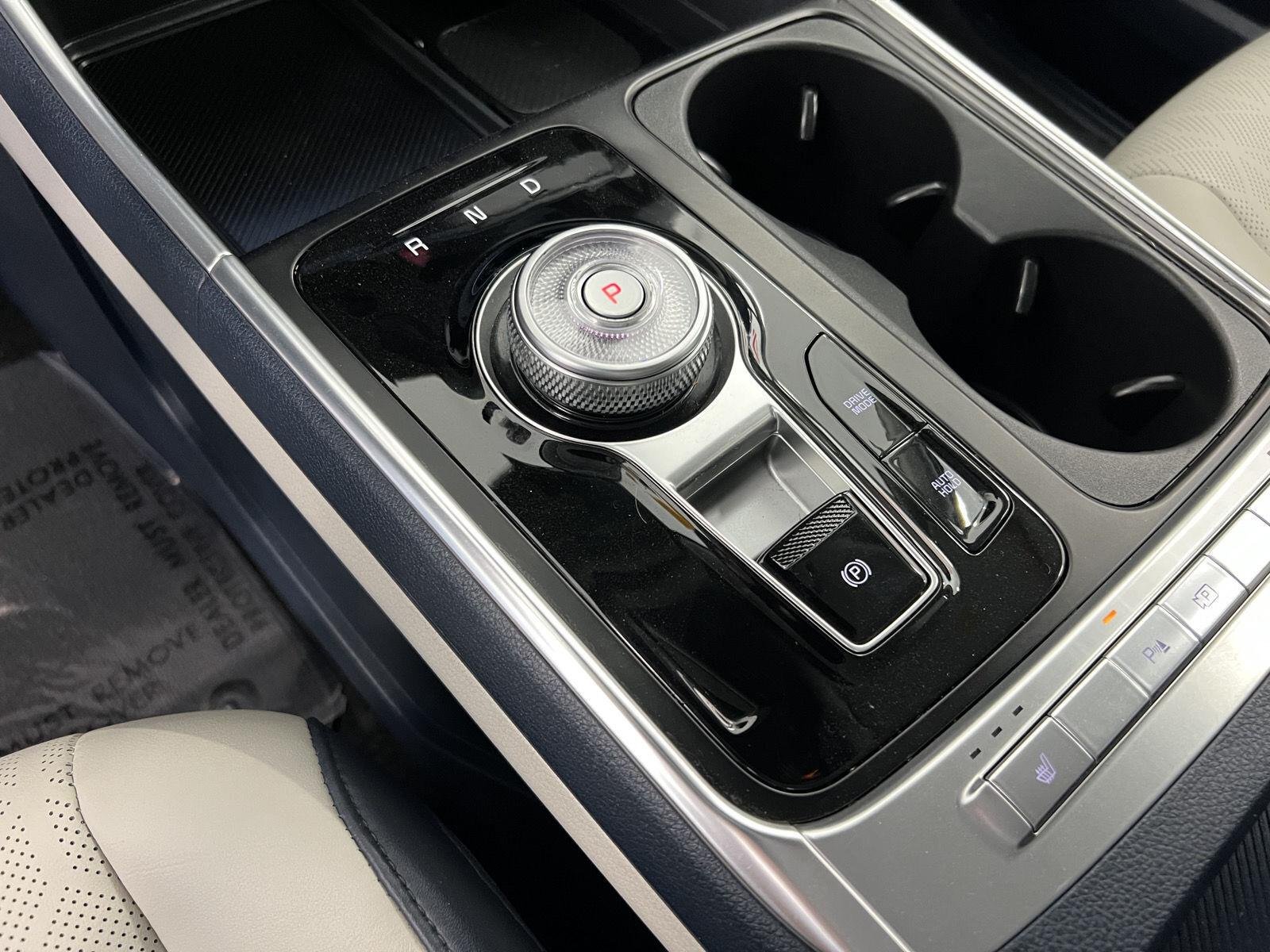 Used 2026 Ceramic Silver Kia EX image 18