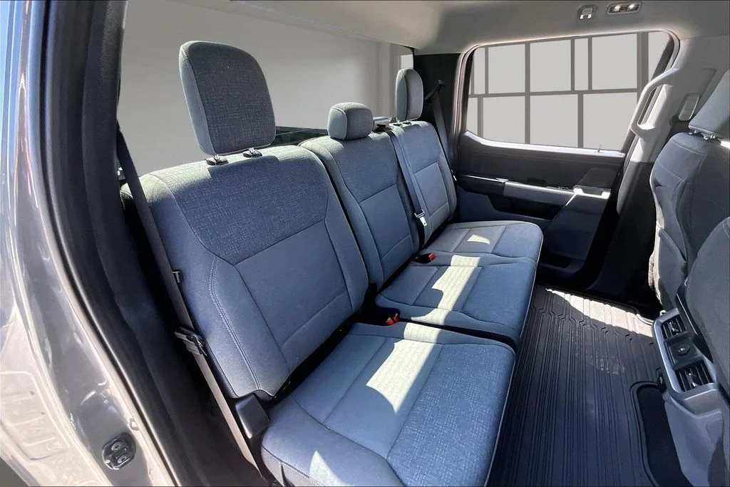 Used 2026 Gray Ford XLT image 24