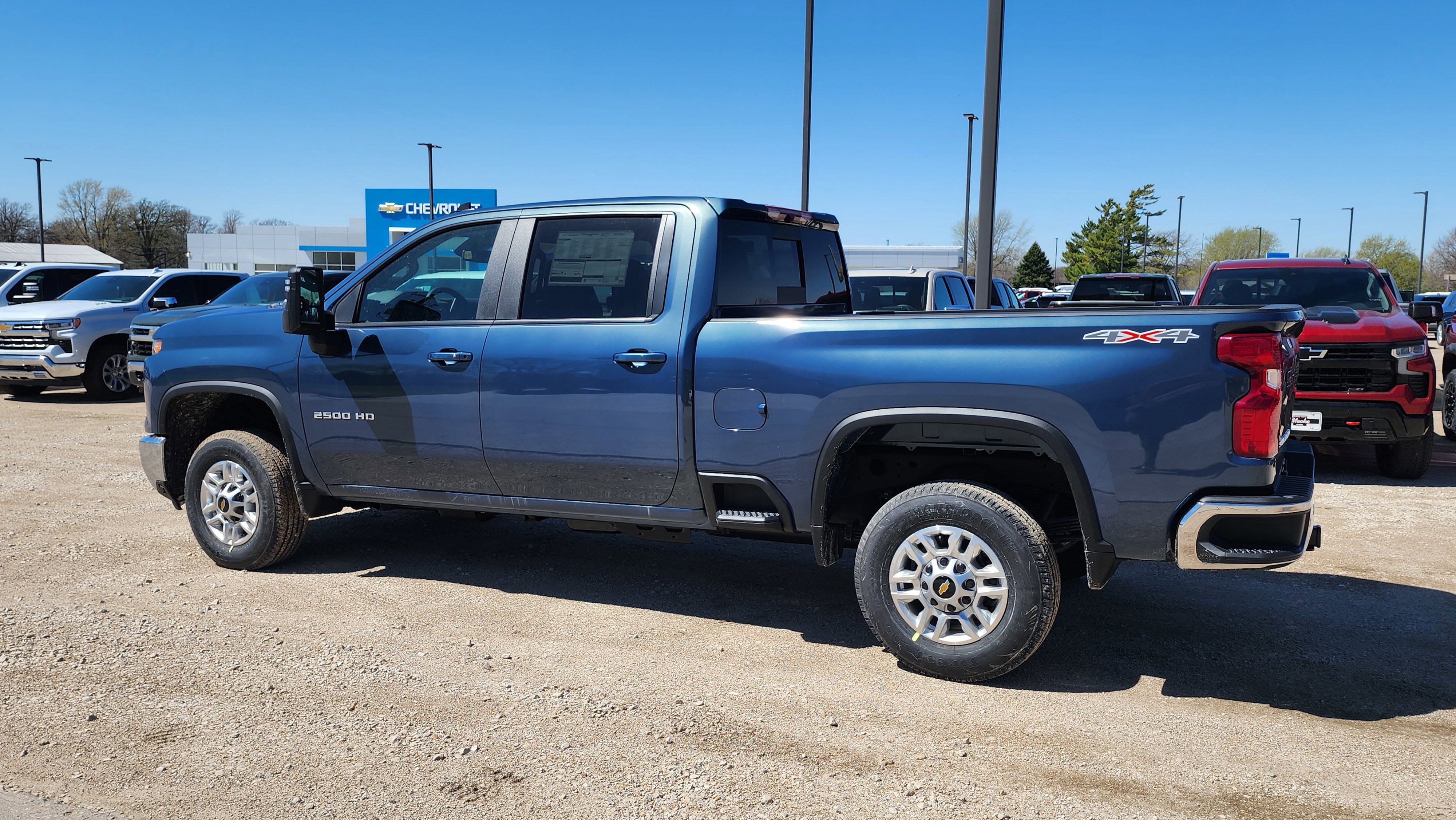 2026 Chevrolet Silverado 2500 HD LT - Photo 8