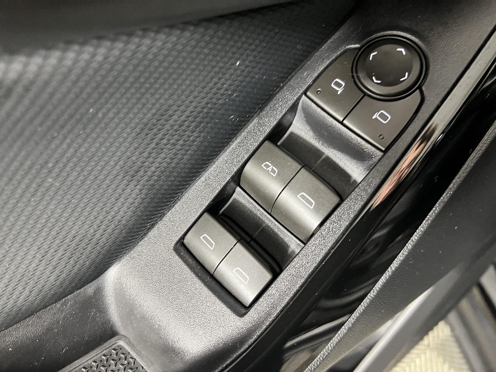 New 2026 Mosaic Black Metallic Chevrolet LT image 36