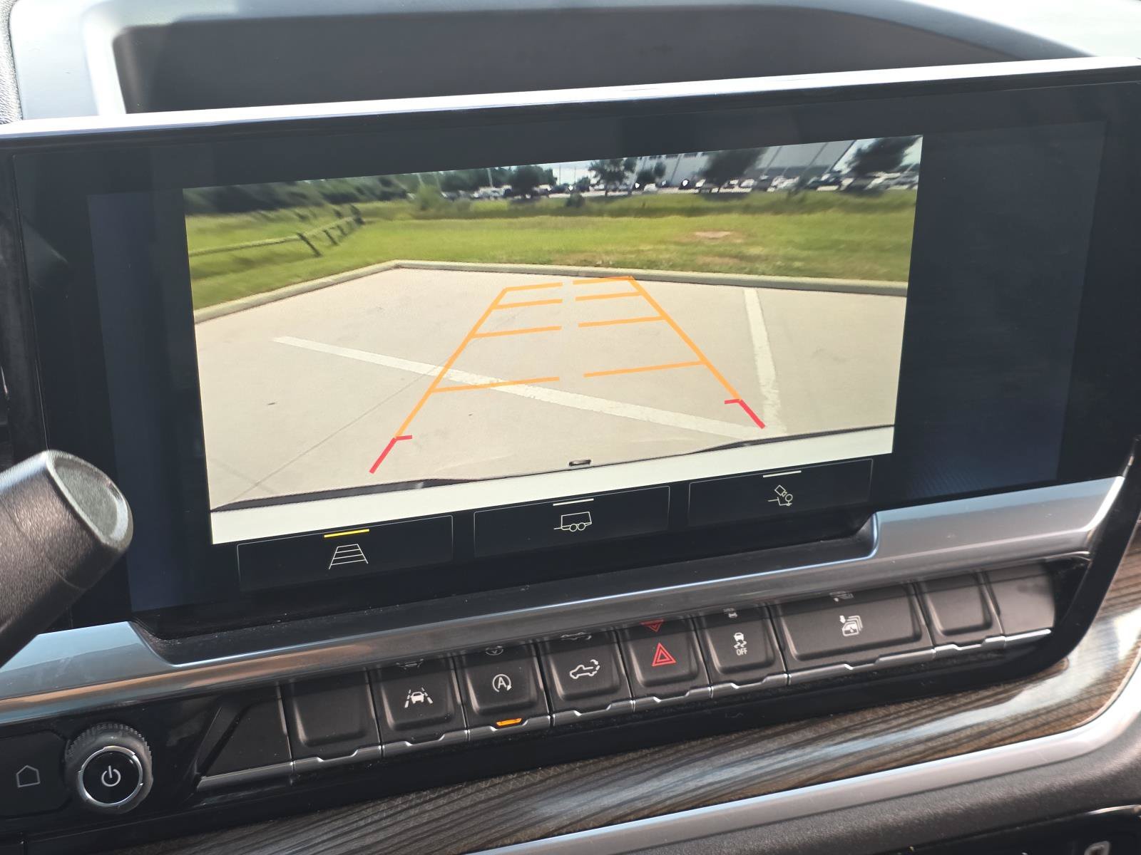Used 2022 Summit White Chevrolet LT image 24