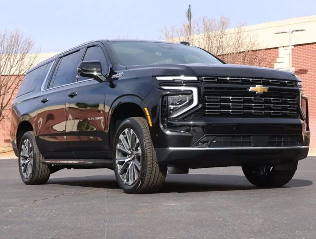 Chevrolet Suburban Towing Overheating Problem: Fixes & Tips
