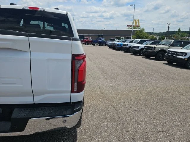 Used 2024 White Ford Lariat image 7
