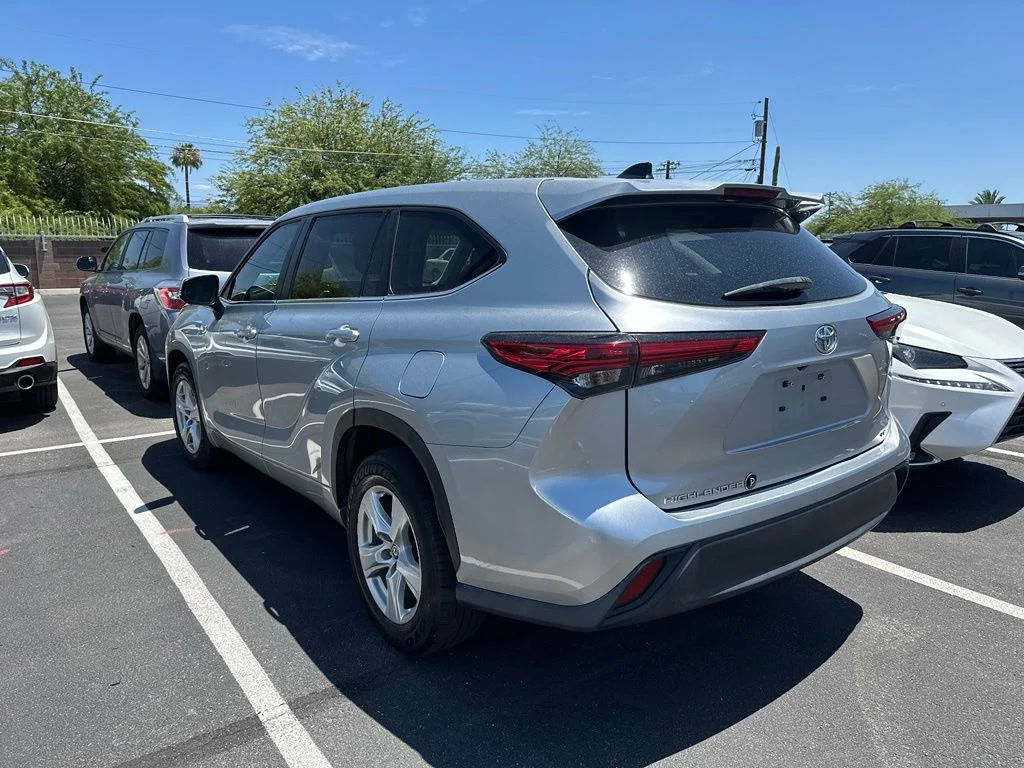Used 2023 Silver Toyota LE image 6