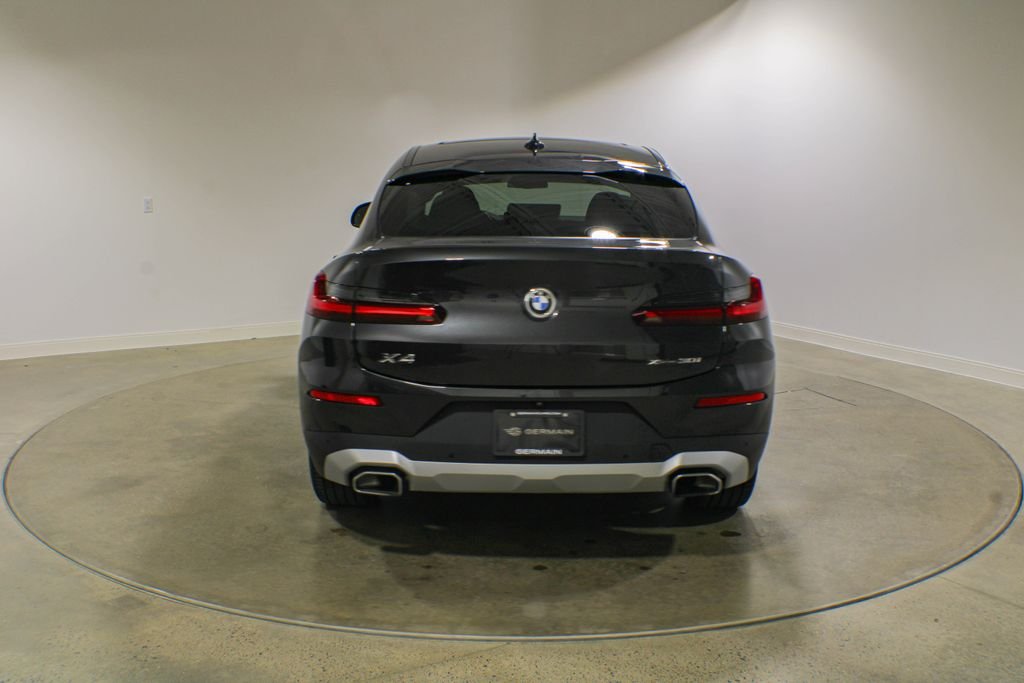 Used 2023 Gray BMW xDrive30i image 5
