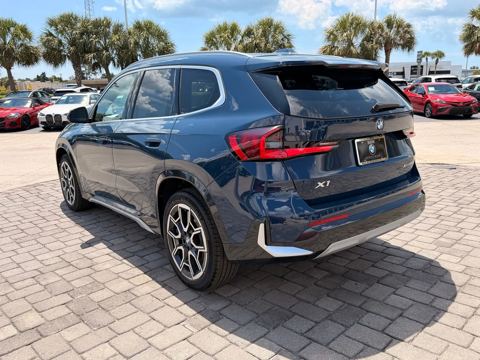 New 2026 Night Dusk Blue Metallic BMW xDrive28i image 11