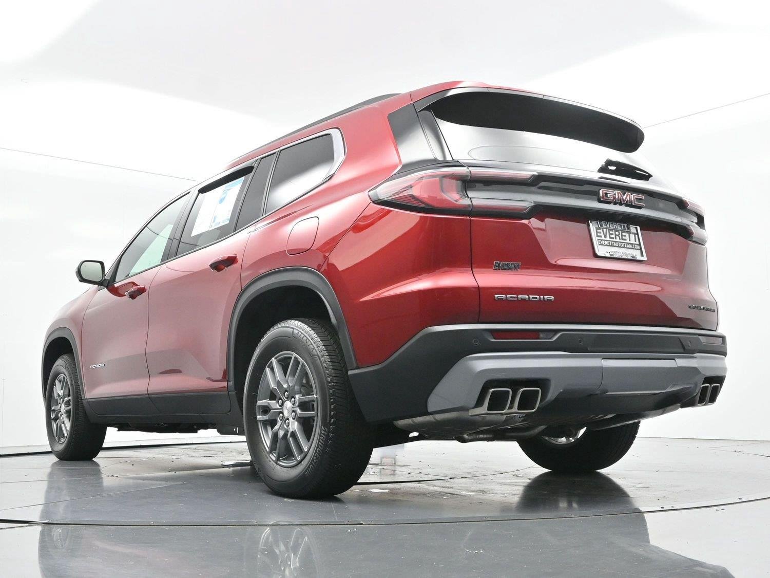 Used 2025 Volcanic Red Tintcoat GMC Elevation image 51