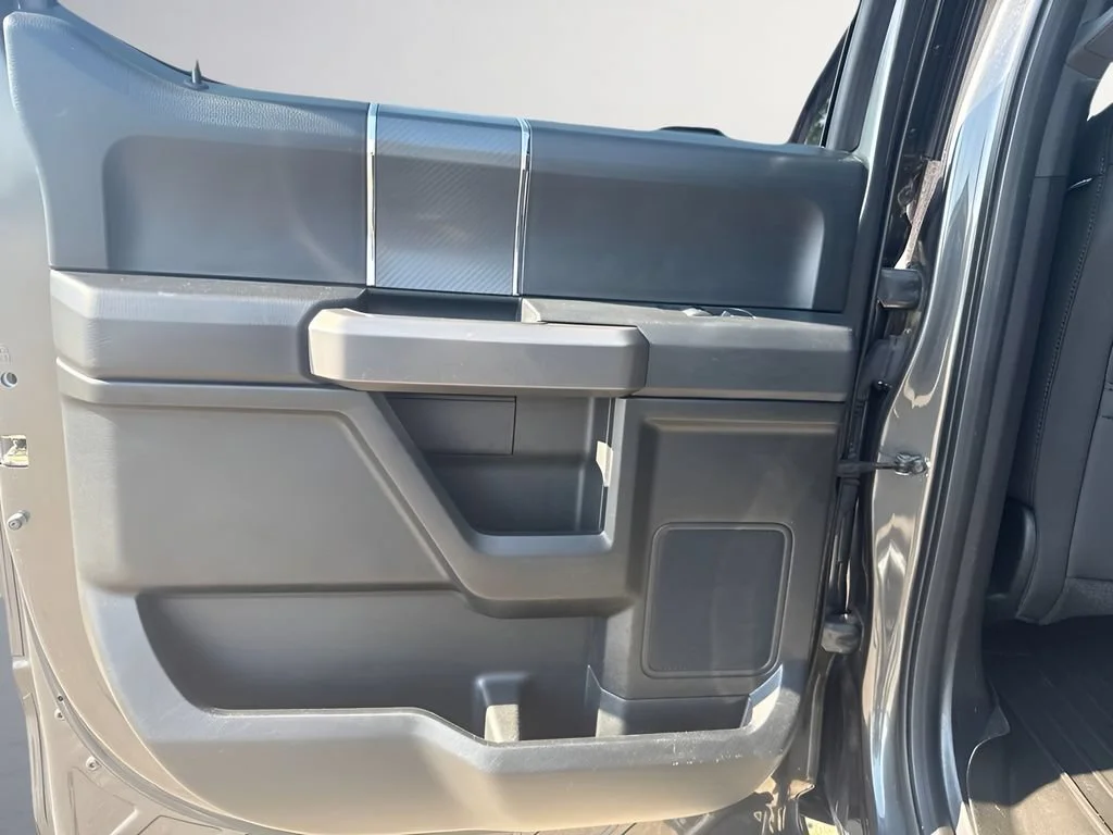 Used 2018 Gray Ford XL image 31