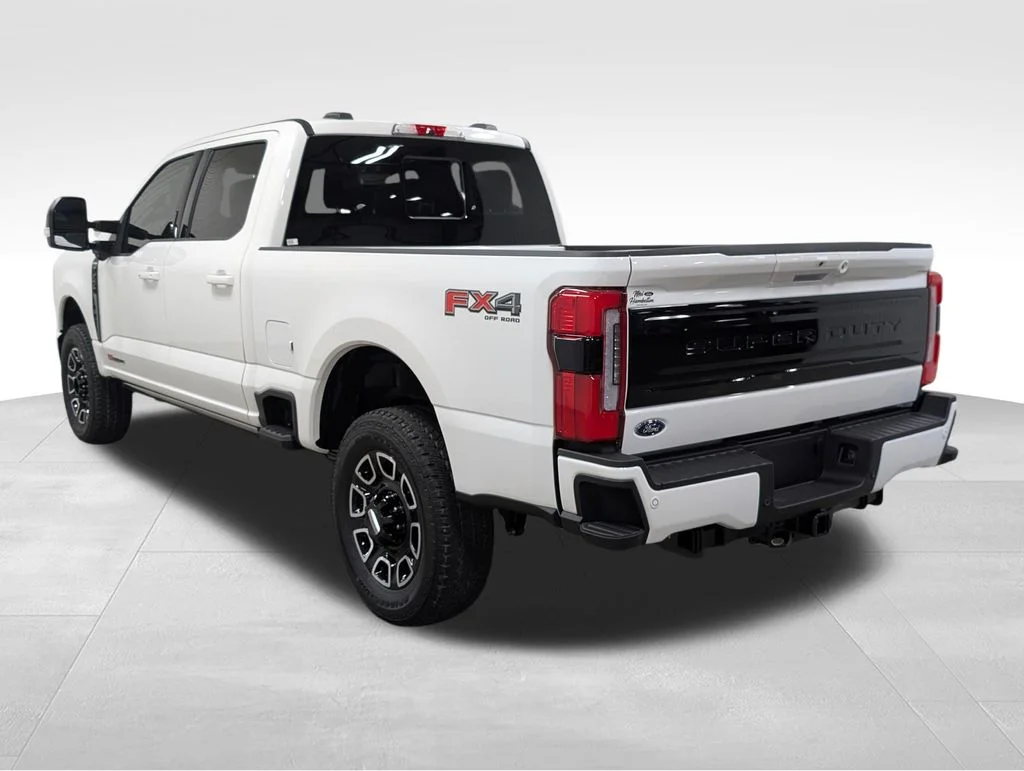 New 2026 Star White Metallic Tri-Coat Ford F-250® Platinum® image 33
