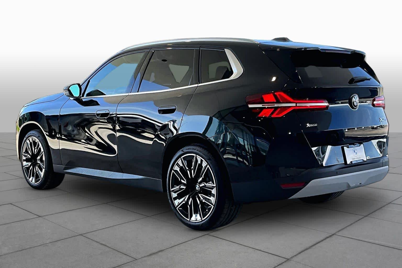 New 2026 Black Sapphire Metallic BMW 30 xDrive image 12