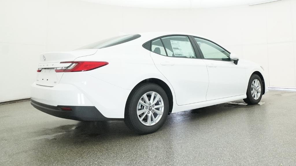 New 2026 Ice Cap Toyota LE image 14