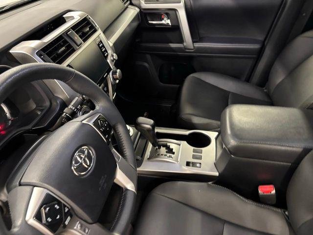Certified Used 2023 MAGNETIC GRAY MET. Toyota  image 17