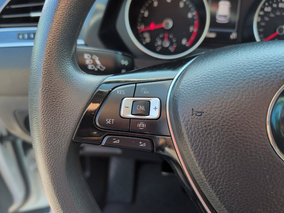 Used 2019 Pure White Volkswagen S image 19