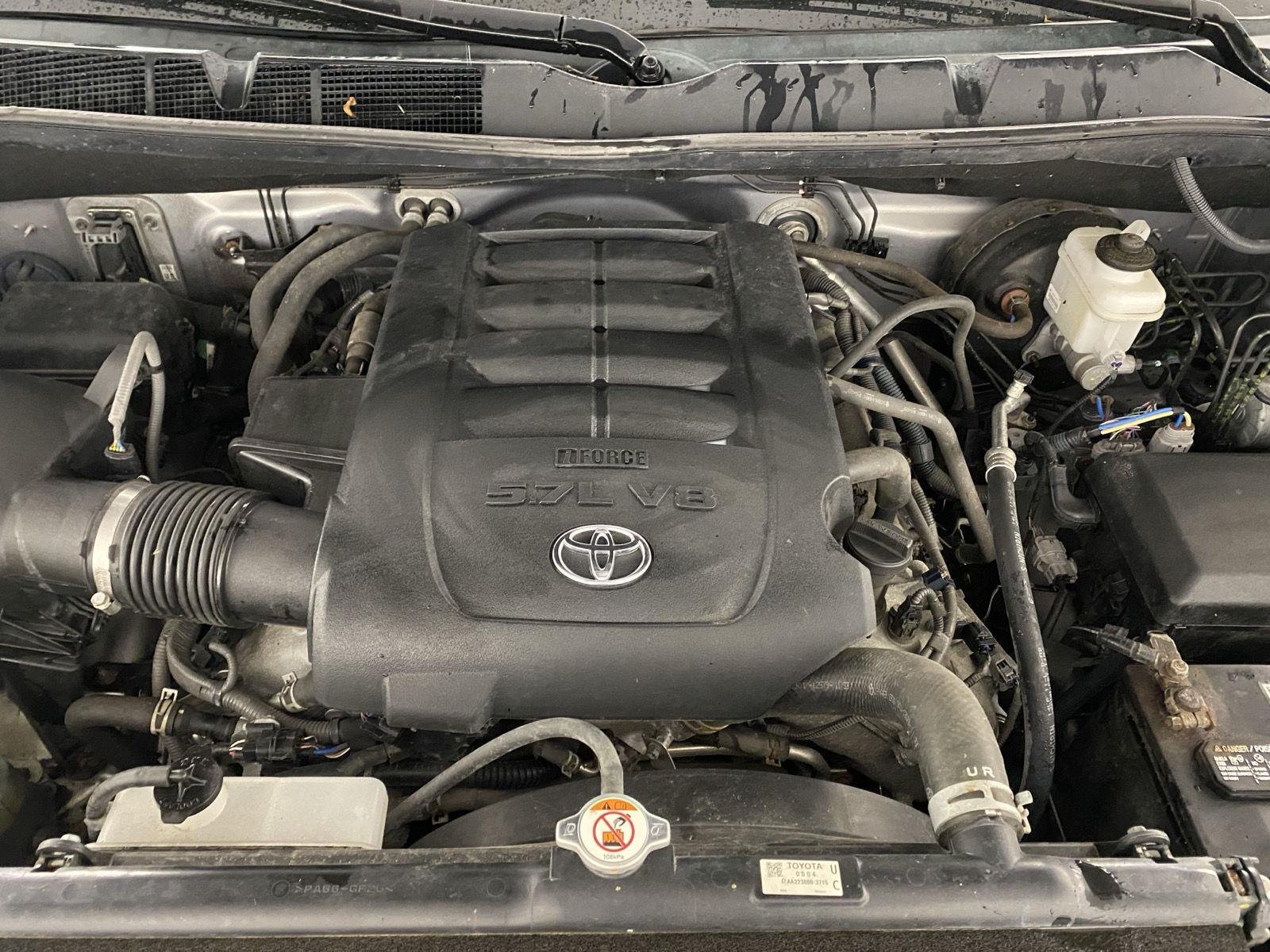 Used 2021 Silver Sky Metallic Toyota Platinum image 28