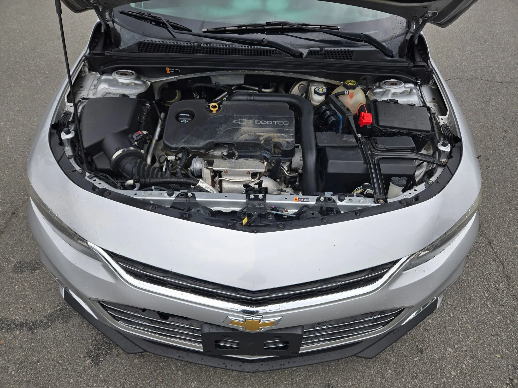 Used 2016 Silver Ice Metallic Chevrolet LT image 19
