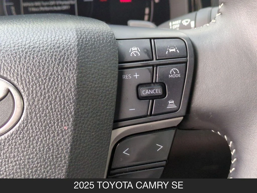 Used 2025  Toyota SE image 18