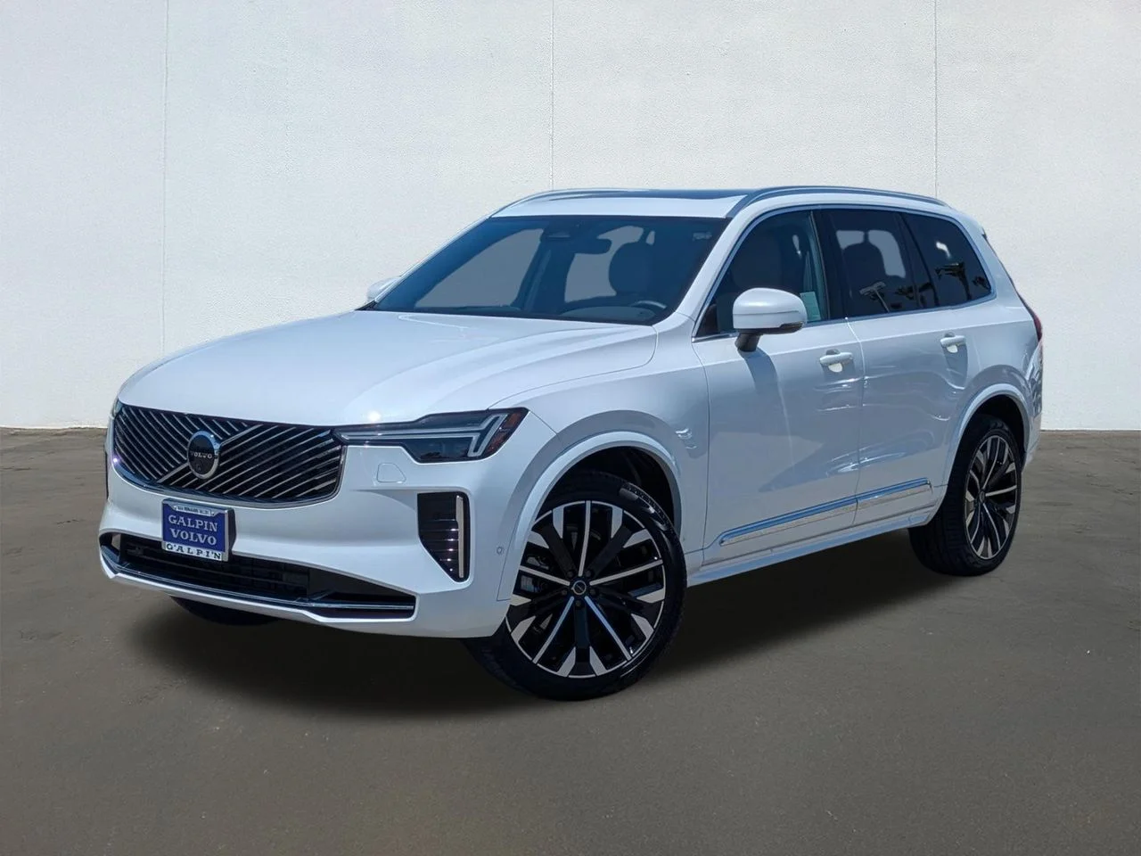 2026 Volvo XC90 B6 Plus Bright 7-Seater 4WD's photo