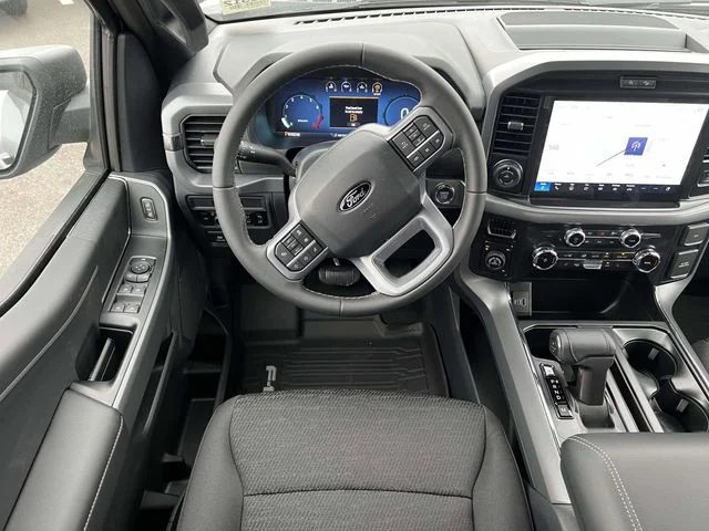 New 2026 Iconic Silver Metallic Ford XLT image 10