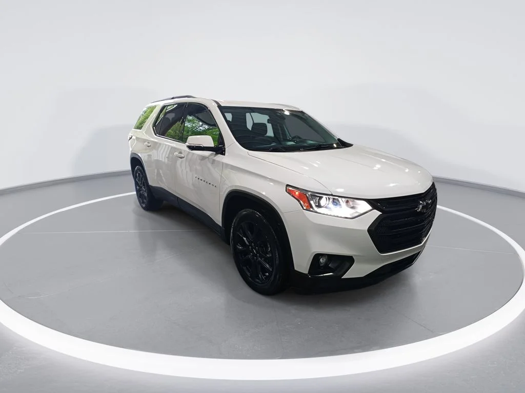 Used 2021 White Chevrolet RS image 2