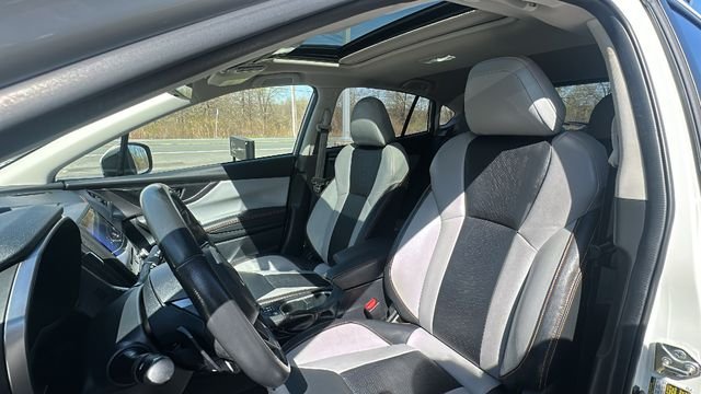 Used 2020 White Subaru Limited image 20